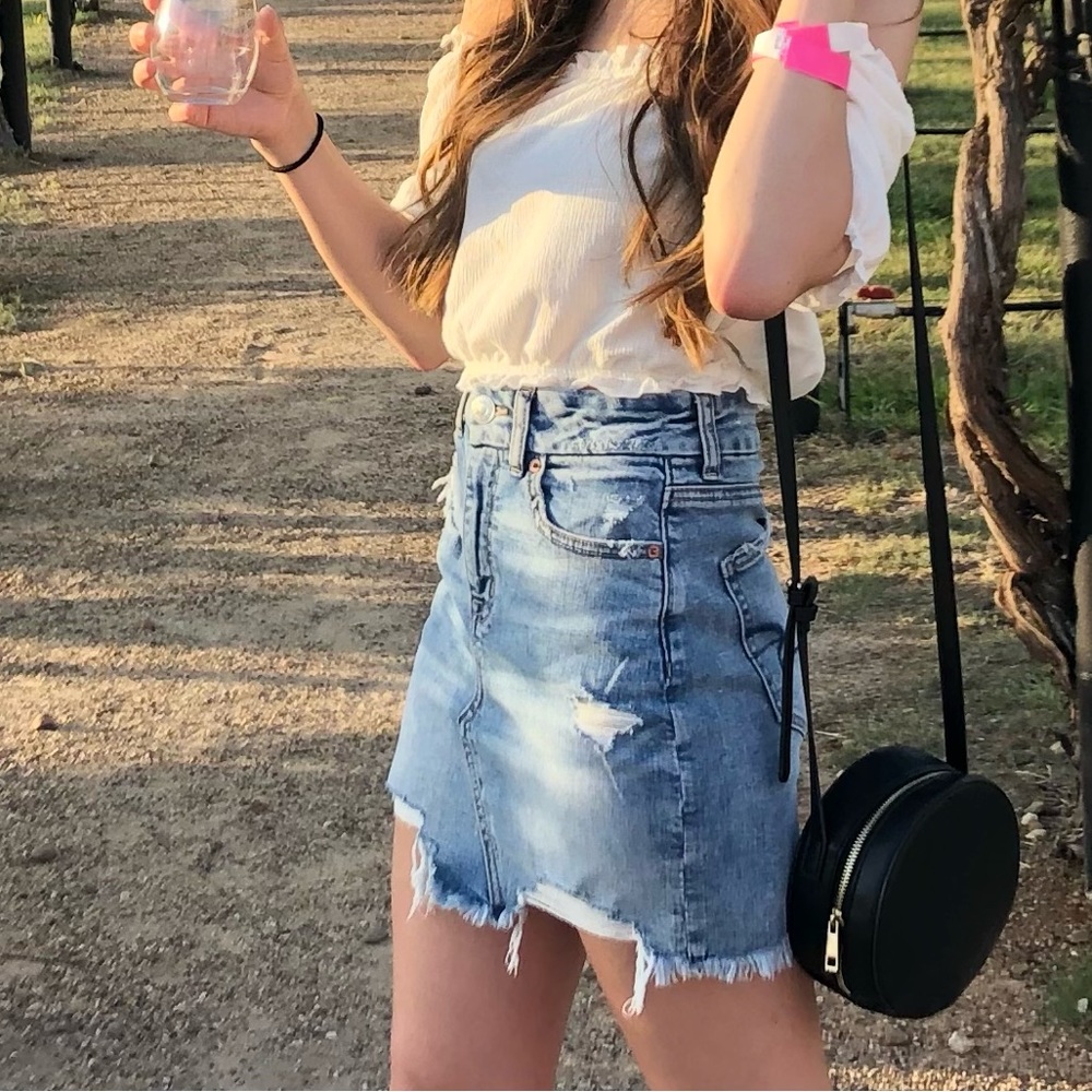 American Eagle distressed denim skirt